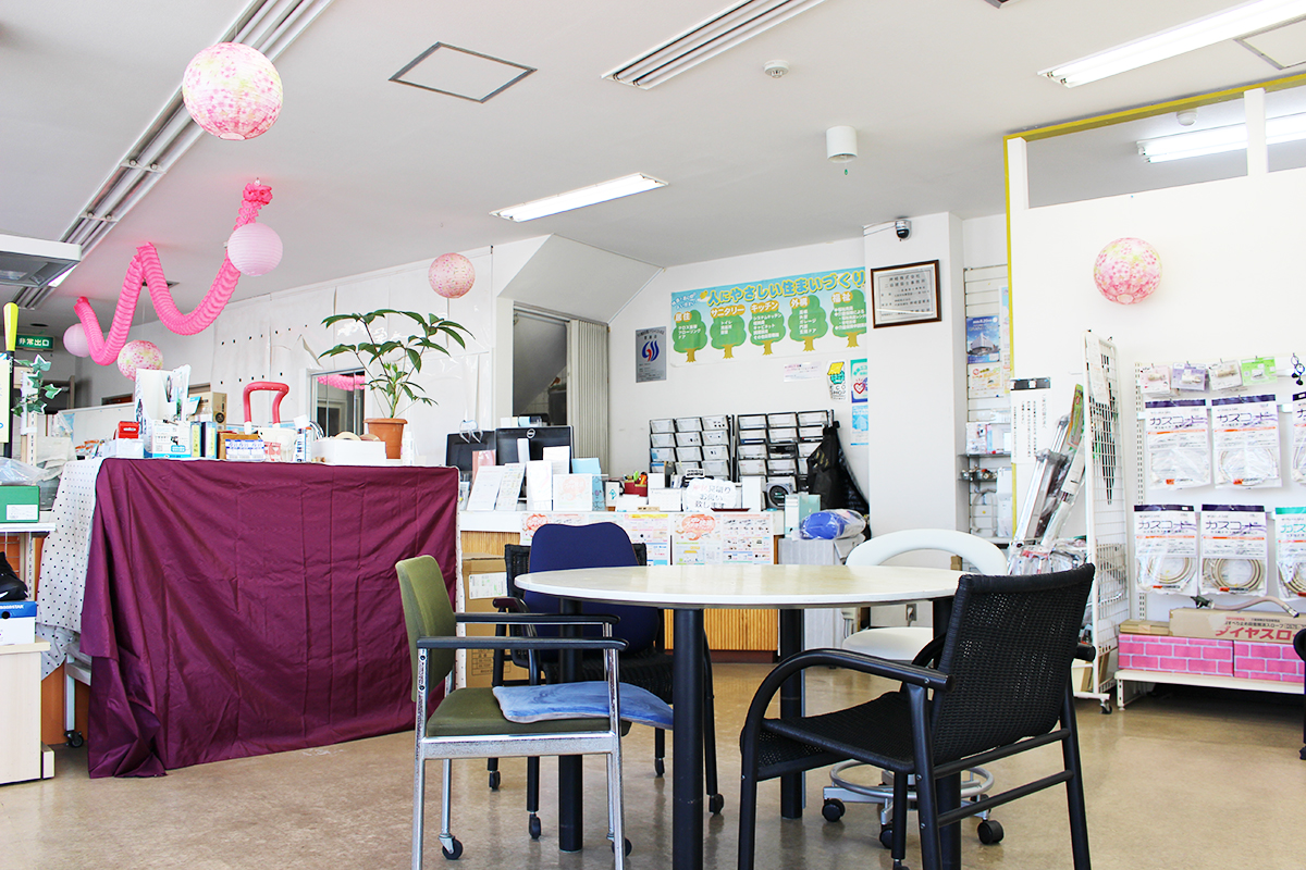 神崎株式会社店内